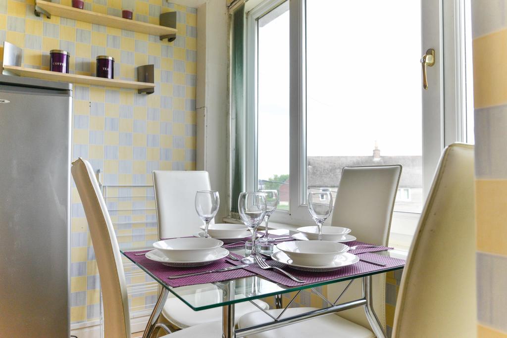 Moir Drive Apartments Aberdeen Extérieur photo